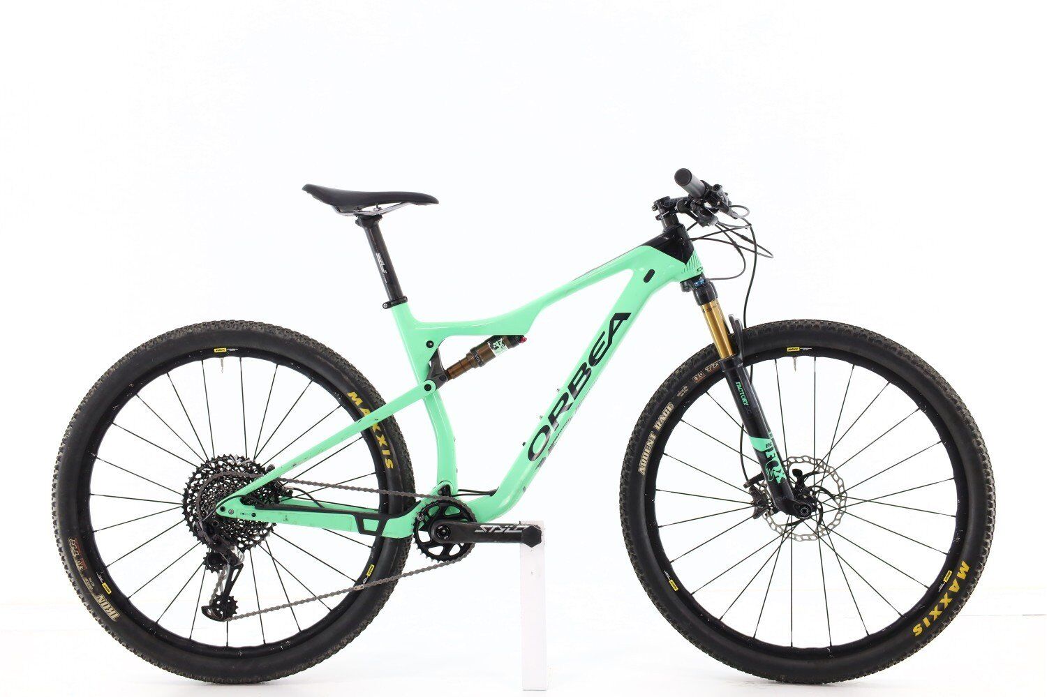 Orbea Oiz M10 Carbone X01